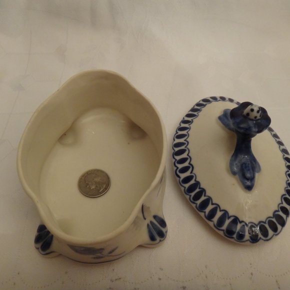 Vintage 70's Russian Gzhel Porcelain Covered Sugar/Candy Bowl /Dish/Container - Picture 3 of 5